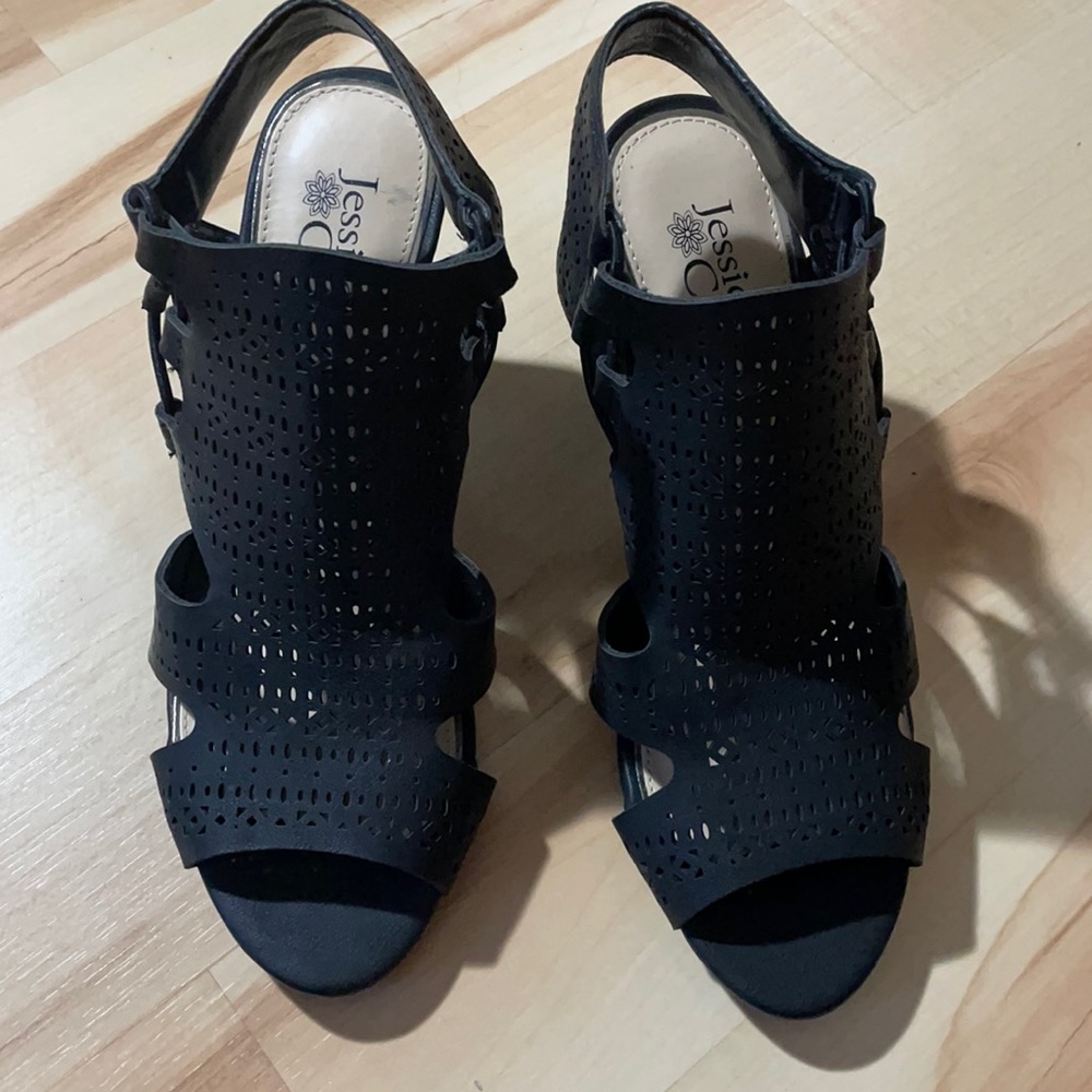 Women’s high heels